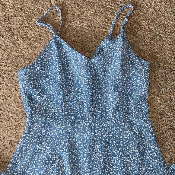 Jumpsuit - Picture 3 of 4